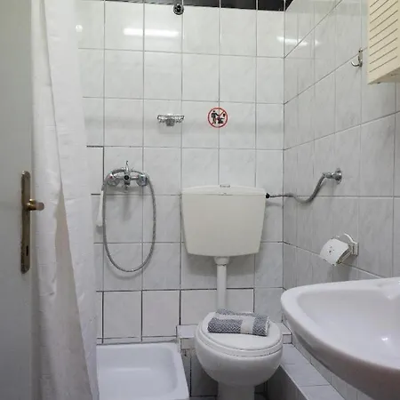 ολγα κυπαρισση Lägenhetshotell