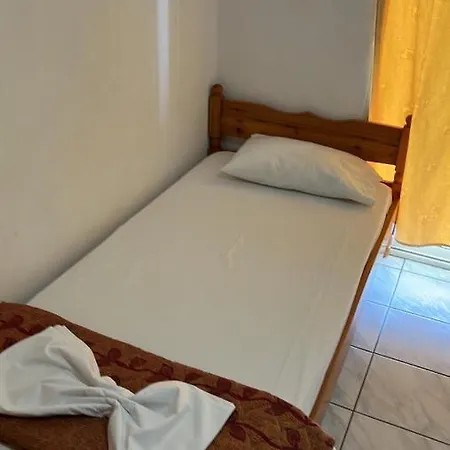 ολγα κυπαρισση Lägenhetshotell *