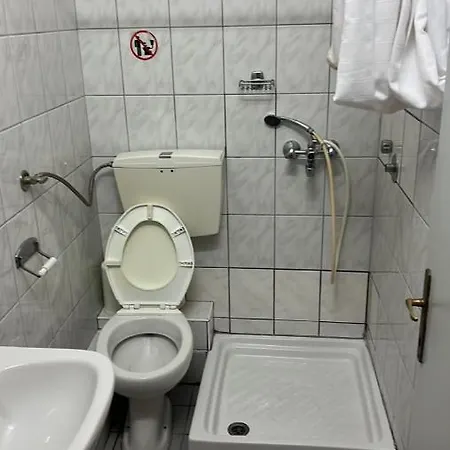 ολγα κυπαρισση * Olympiakí Aktí